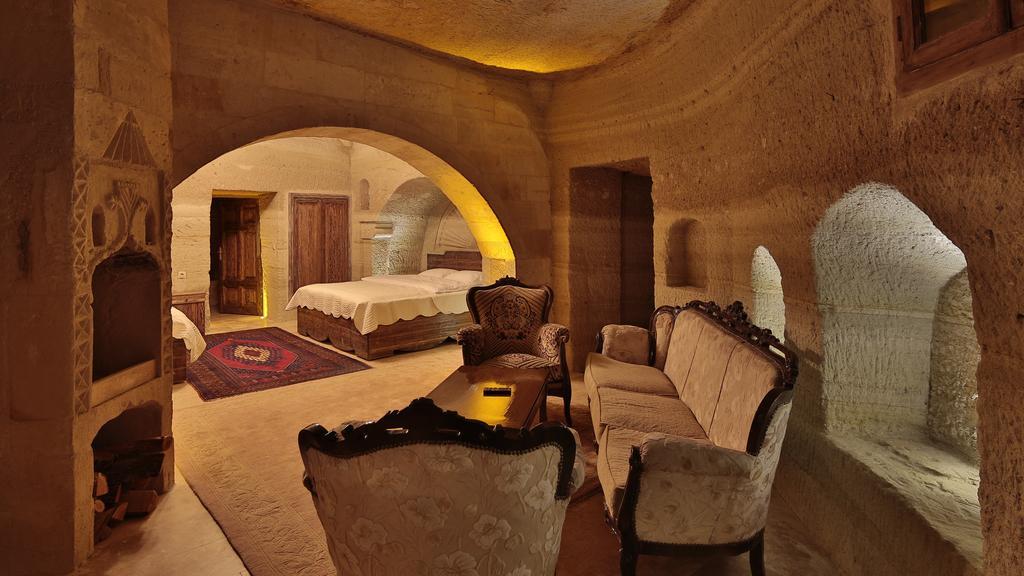 Family Cave Suite Hotel Goreme Exterior photo